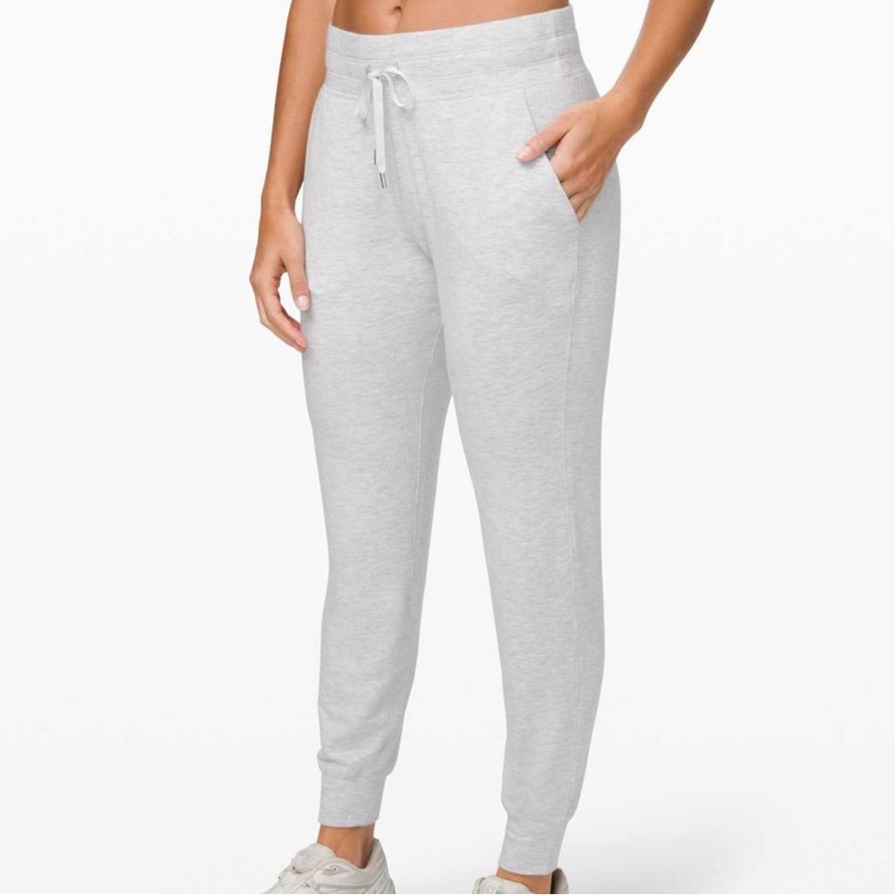 Brand NWT Lululemon Warm Down Jogger Soft Touch